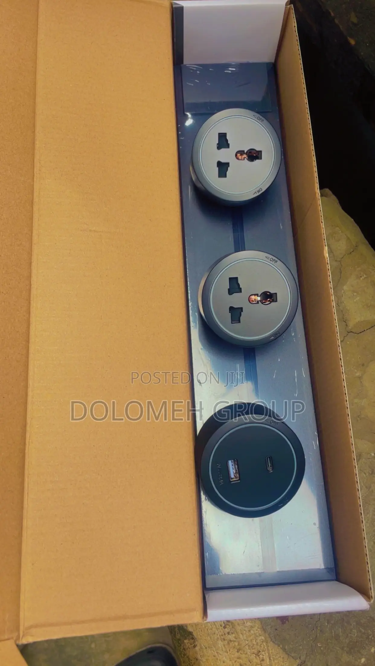 Track Socket With USB and Type C Port