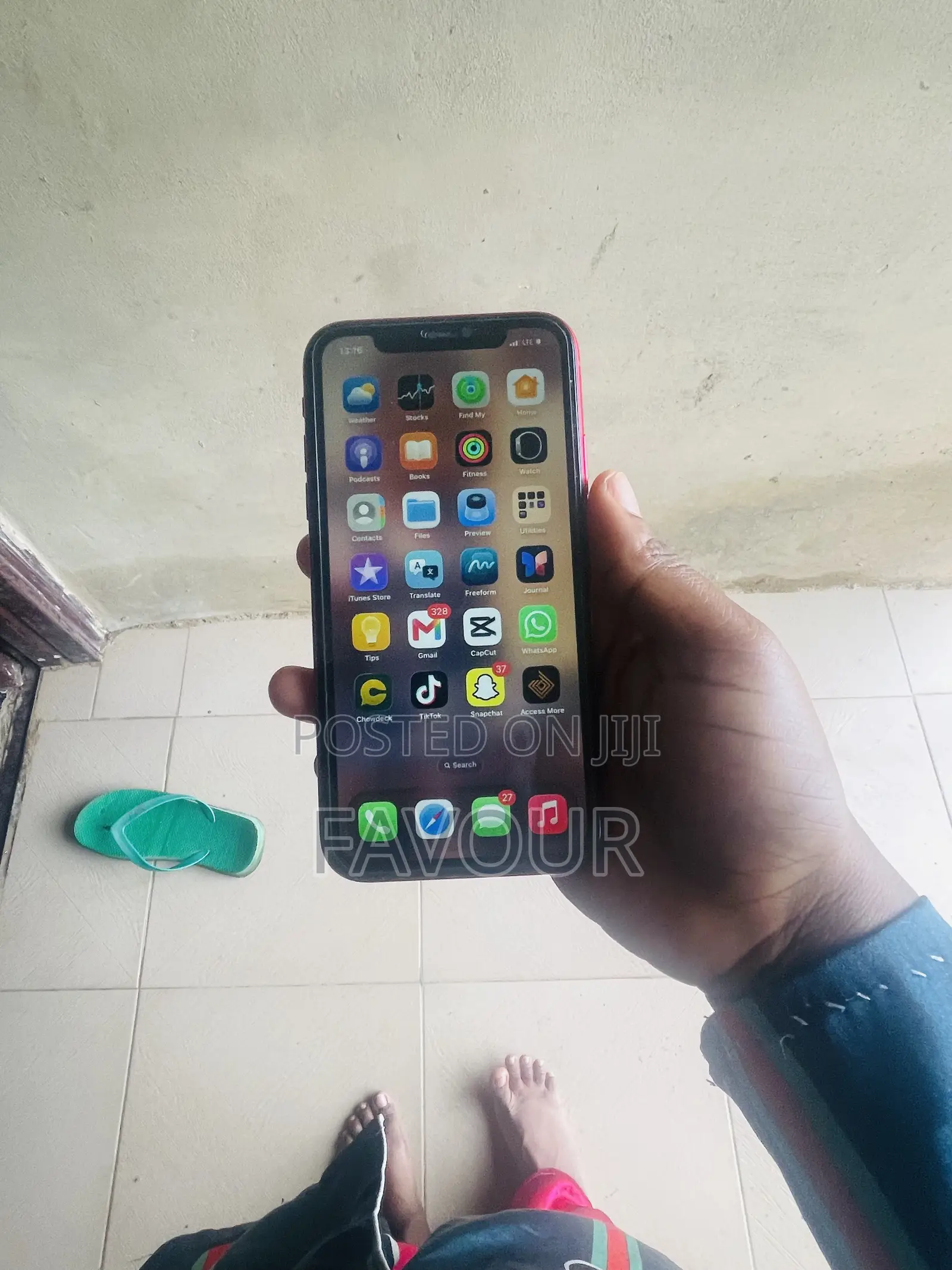 Apple iPhone 11 64 GB Red
