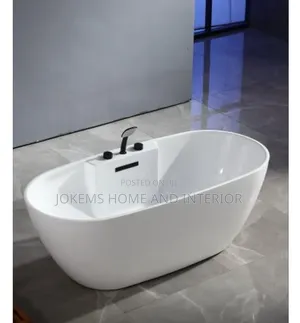 Freestanding Bathtub With Mixer