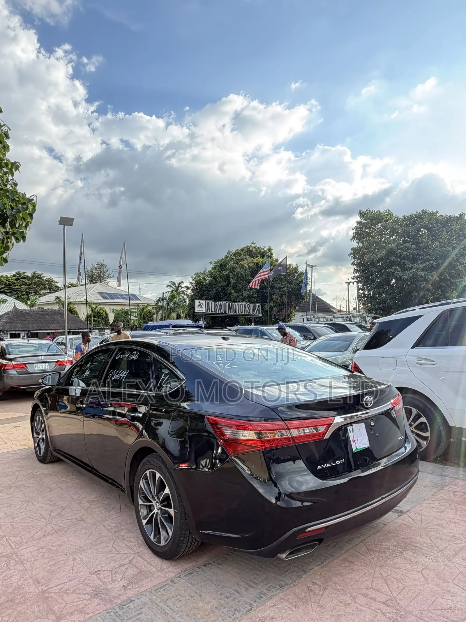Toyota Avalon 2017 Black