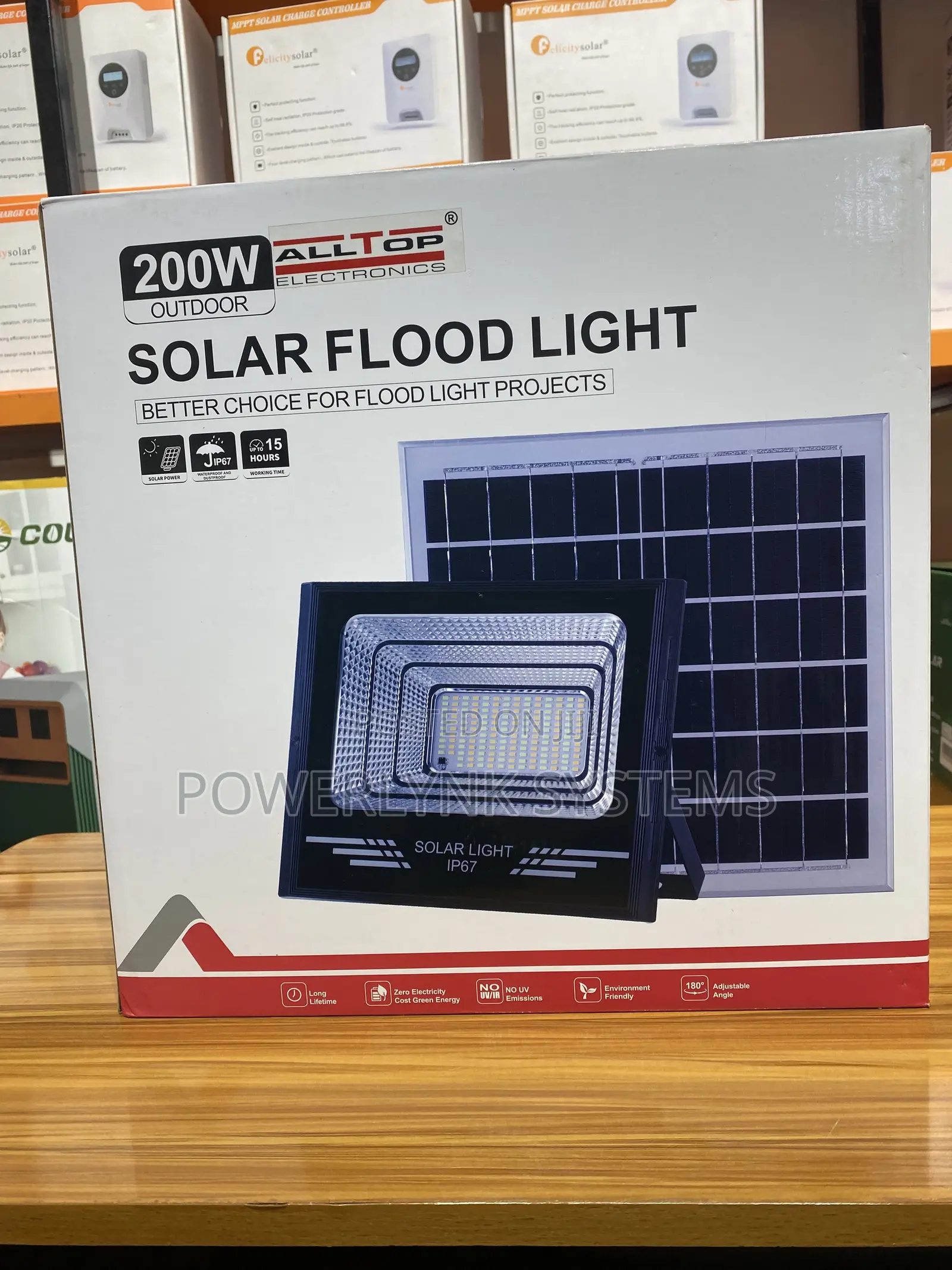 200W Solar Flood Light