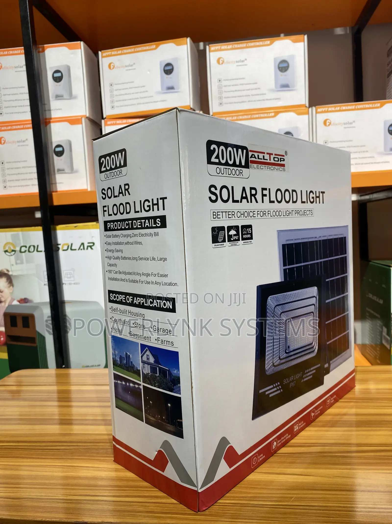200W Solar Flood Light