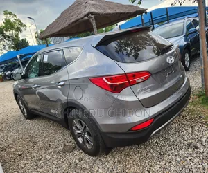 Hyundai Santa Fe 2015 Gray