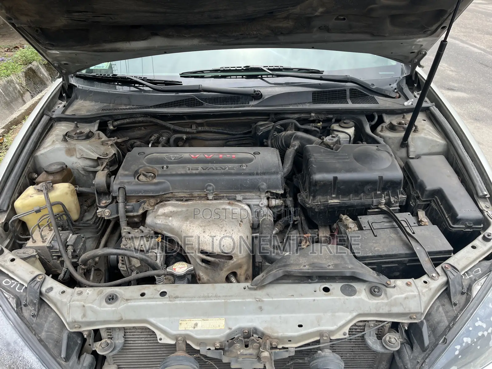 Toyota Camry 2004 Silver