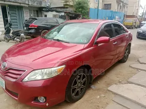 Toyota Camry 2010 Red