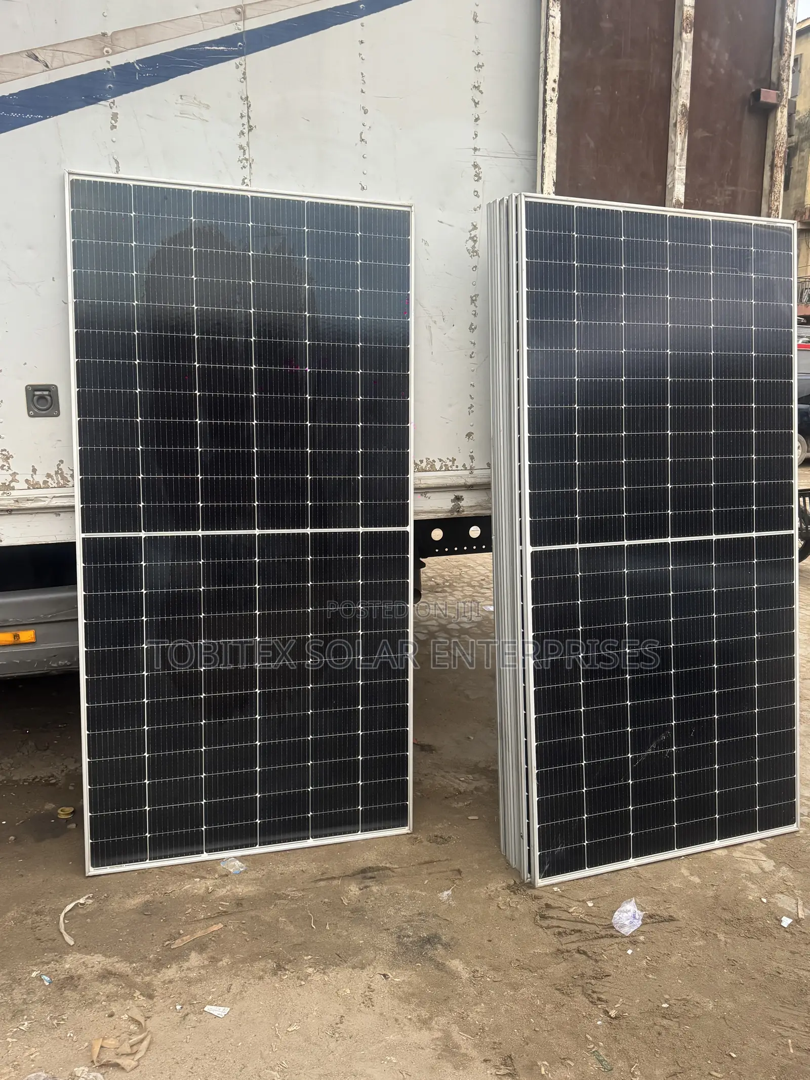 600watts Canadian Solar Panels
