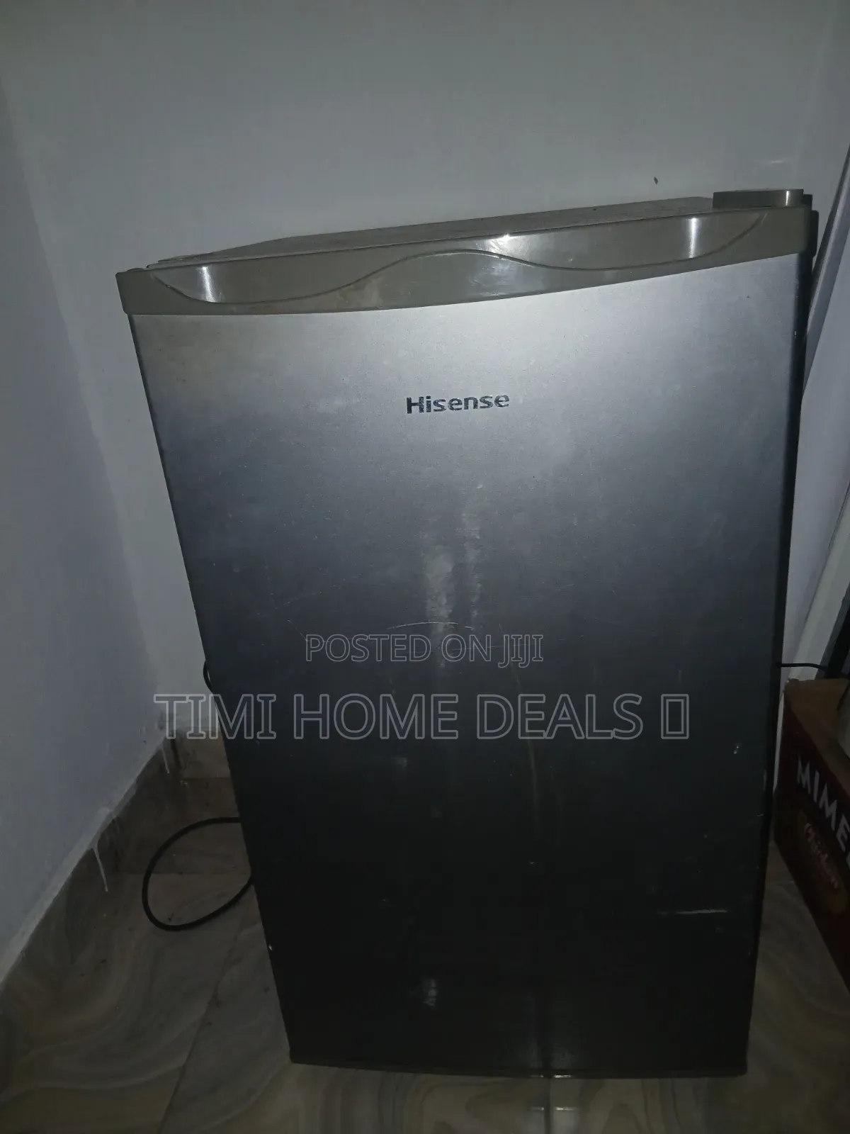 Hisense REF092DR Refrigerator – 90L
