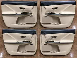 Venza 2017 Door Mat - Panels Fairly Used