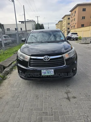 Toyota Highlander Limited 4dr SUV AWD (3.5L 6cyl 6A) 2015 Black