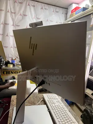 New Desktop Computer HP EliteOne 840 G9 16GB Intel Core i7 SSD 512GB