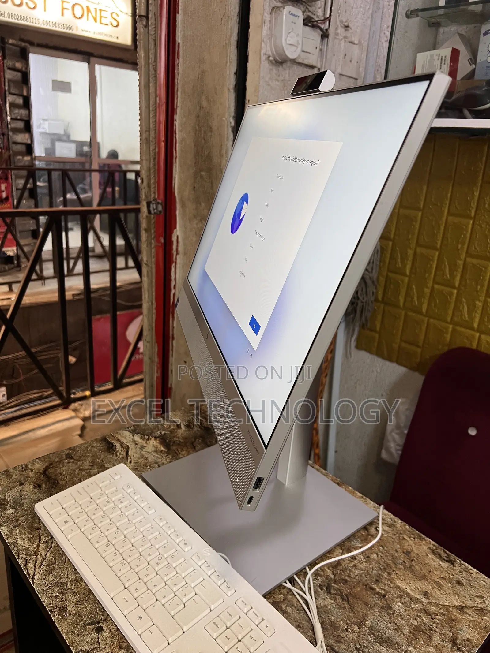 New Desktop Computer HP EliteOne 840 G9 16GB Intel Core i7 SSD 512GB