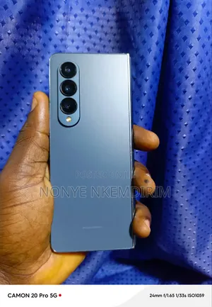 Samsung Galaxy Z Fold4 256 GB Gray