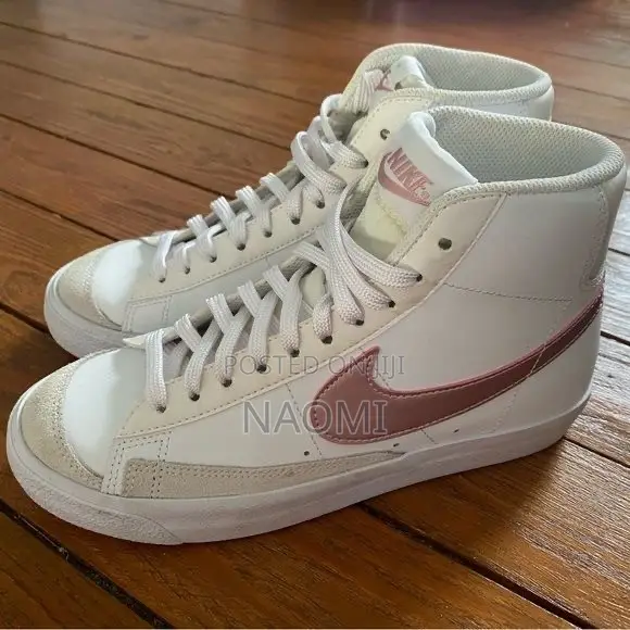 Nike Blazer Mid '77 GS Sneakers