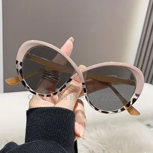 Ladies Beautiful Sun Shade