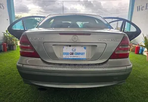 Mercedes-Benz C230 2004 Silver