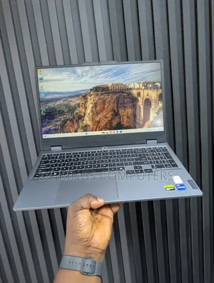 Laptop Lenovo 32GB Intel Core i7 SSD 1T