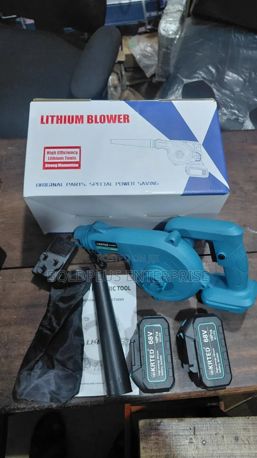 68 Volt Cordless Blower Machine
