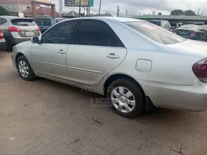 Toyota Camry 2006 Silver