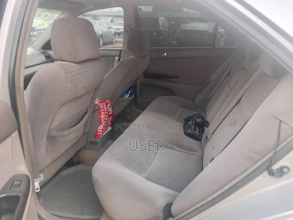 Toyota Camry 2006 Silver