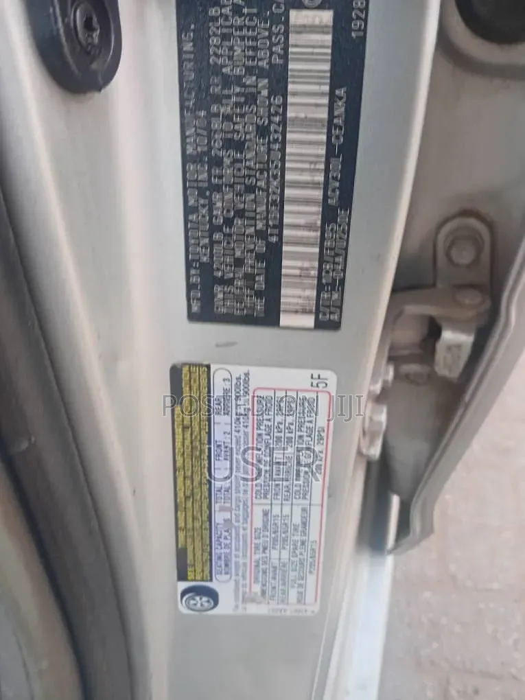 Toyota Camry 2006 Silver