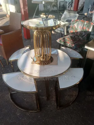 Outdoor Dining Table With Four Sitters