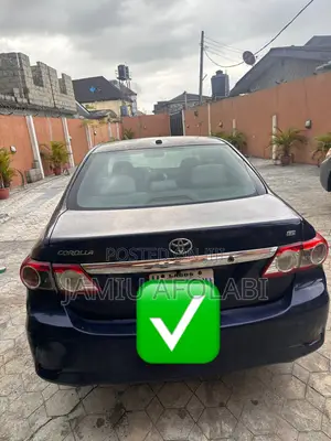 Toyota Corolla 2011 Blue