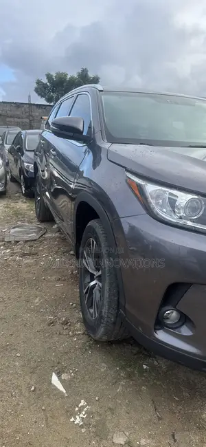 Toyota Highlander 2016 Gray