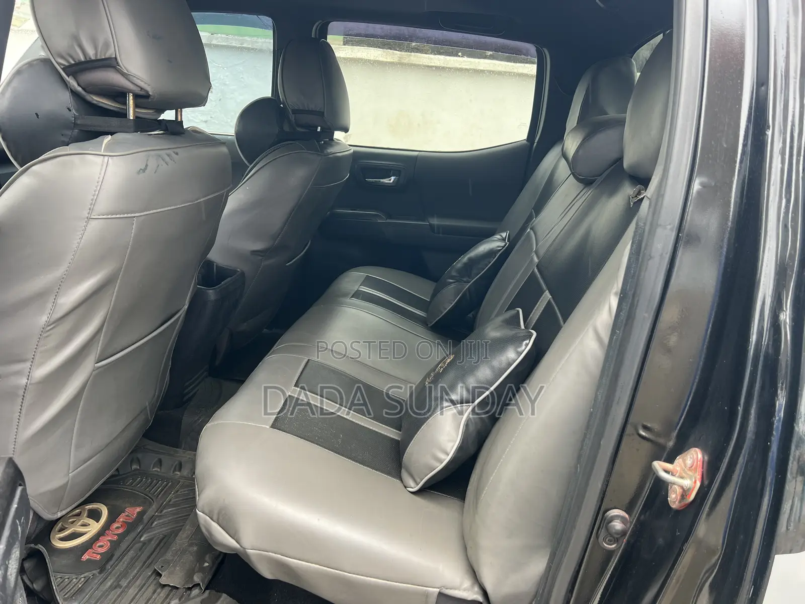 Toyota Tacoma 2017 Black