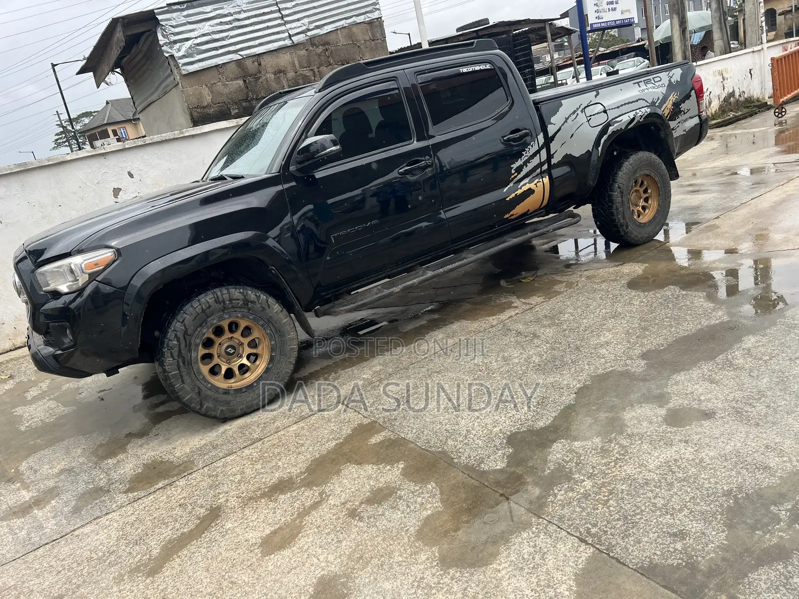 Toyota Tacoma 2017 Black