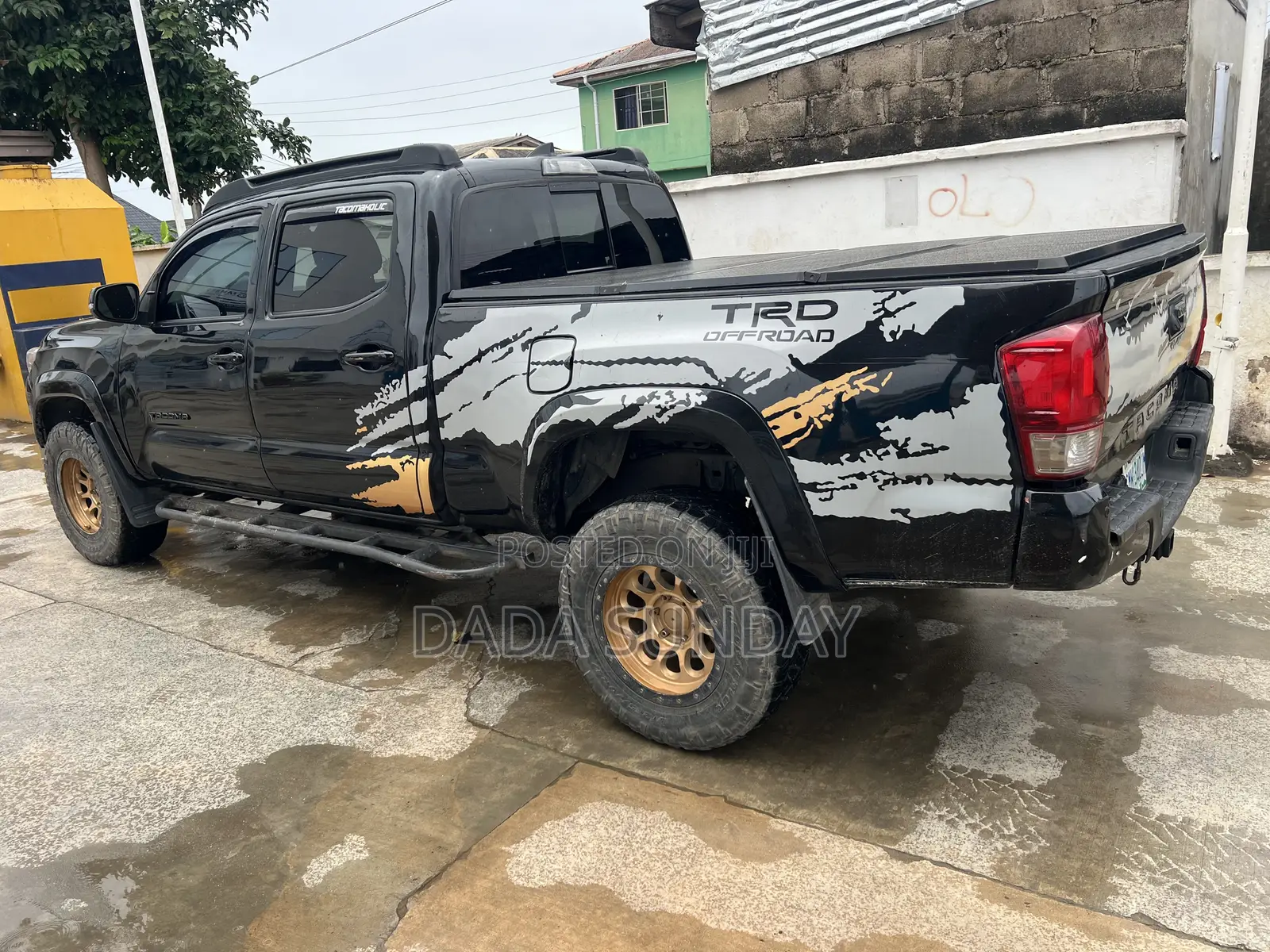 Toyota Tacoma 2017 Black