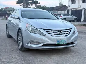 Hyundai Sonata 2012 Silver