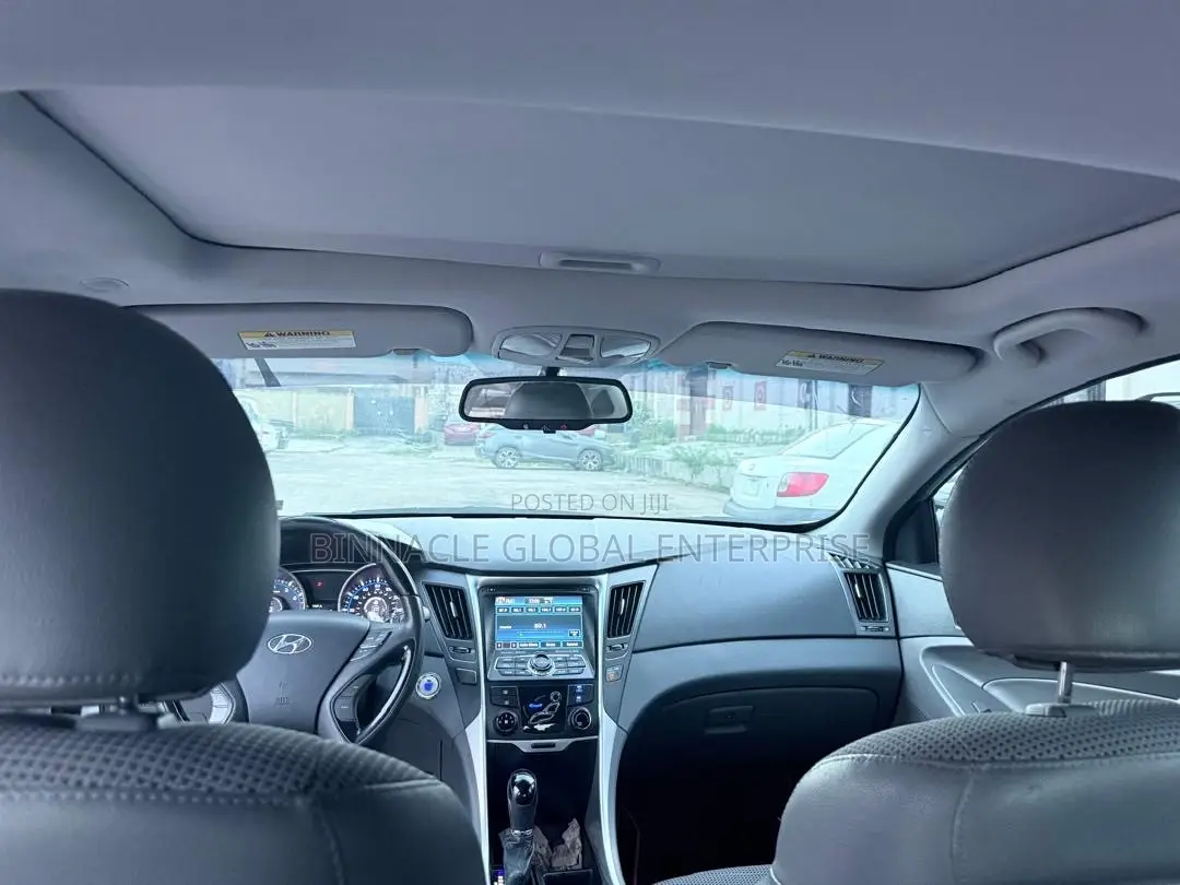 Hyundai Sonata 2012 Silver