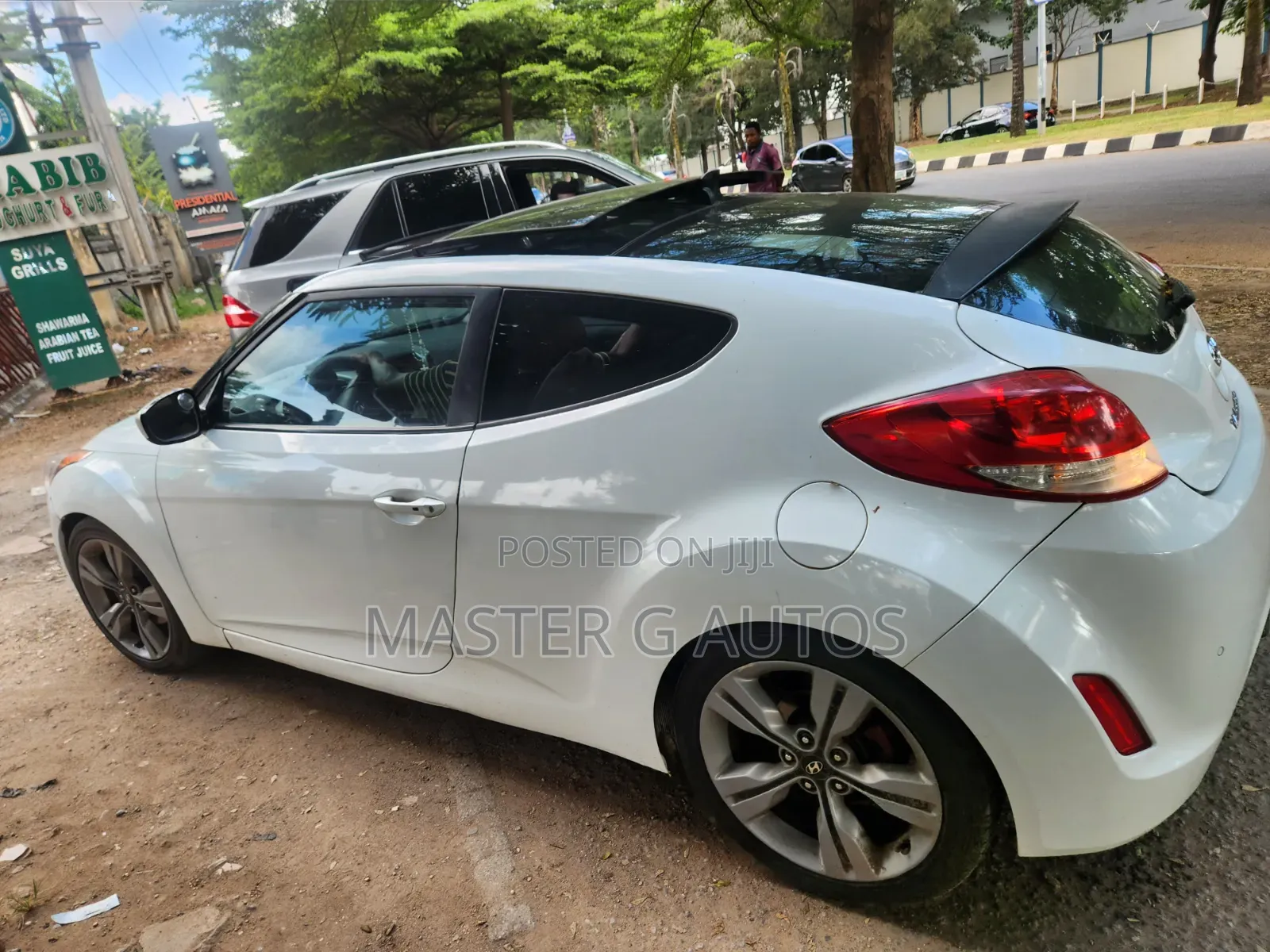 Hyundai Veloster Automatic 2012 White
