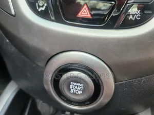 Hyundai Veloster Automatic 2012 White