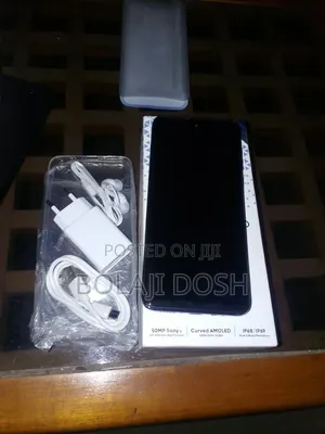 New Tecno Camon 40 Pro 4G 128 GB Black