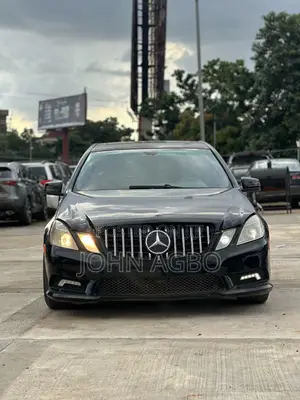 Mercedes-Benz E350 Base 4Matic Sedan AWD (3.5L 6cyl 7A) 2013 Black