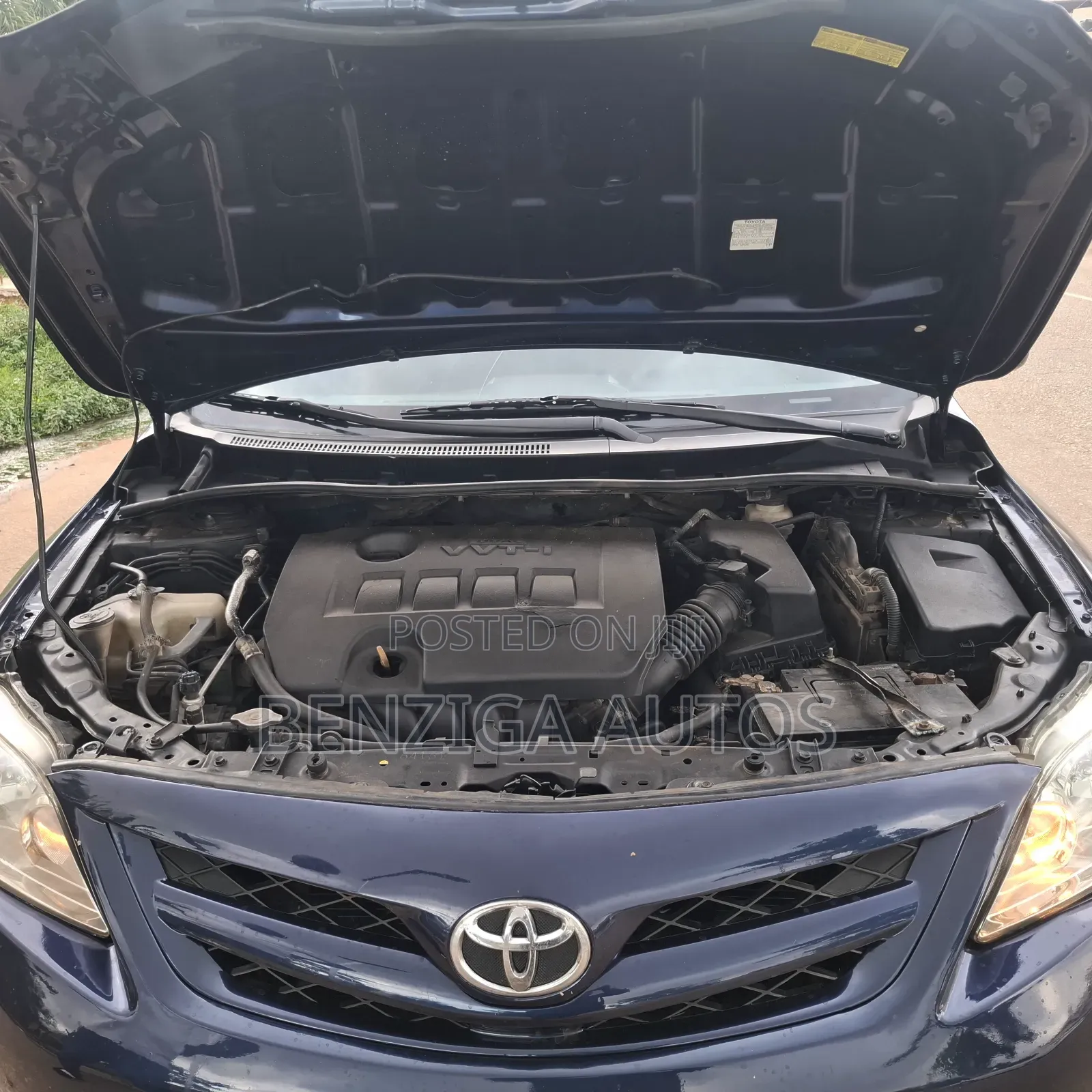 Toyota Corolla 2011 Blue