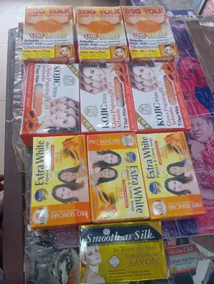 Extra White Papaya Carrot Soap