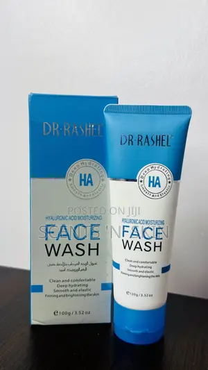 Dr Rashel Hyaluronic Acid and Moisturizing Face Wash