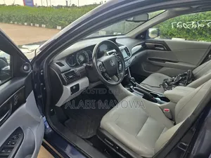 Honda Accord EX-L 4dr Sedan FWD (2.4L 4cyl 2A) 2017 Blue