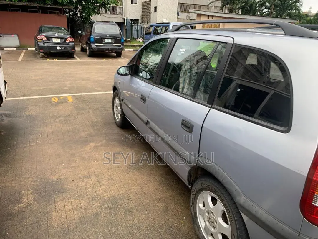 Opel Zafira 1.6 2004 Silver