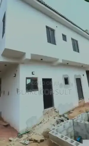 3bdrm Duplex in White Plains, Galadimawa for sale