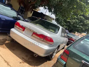 Honda Accord SE Automatic 2002 Silver