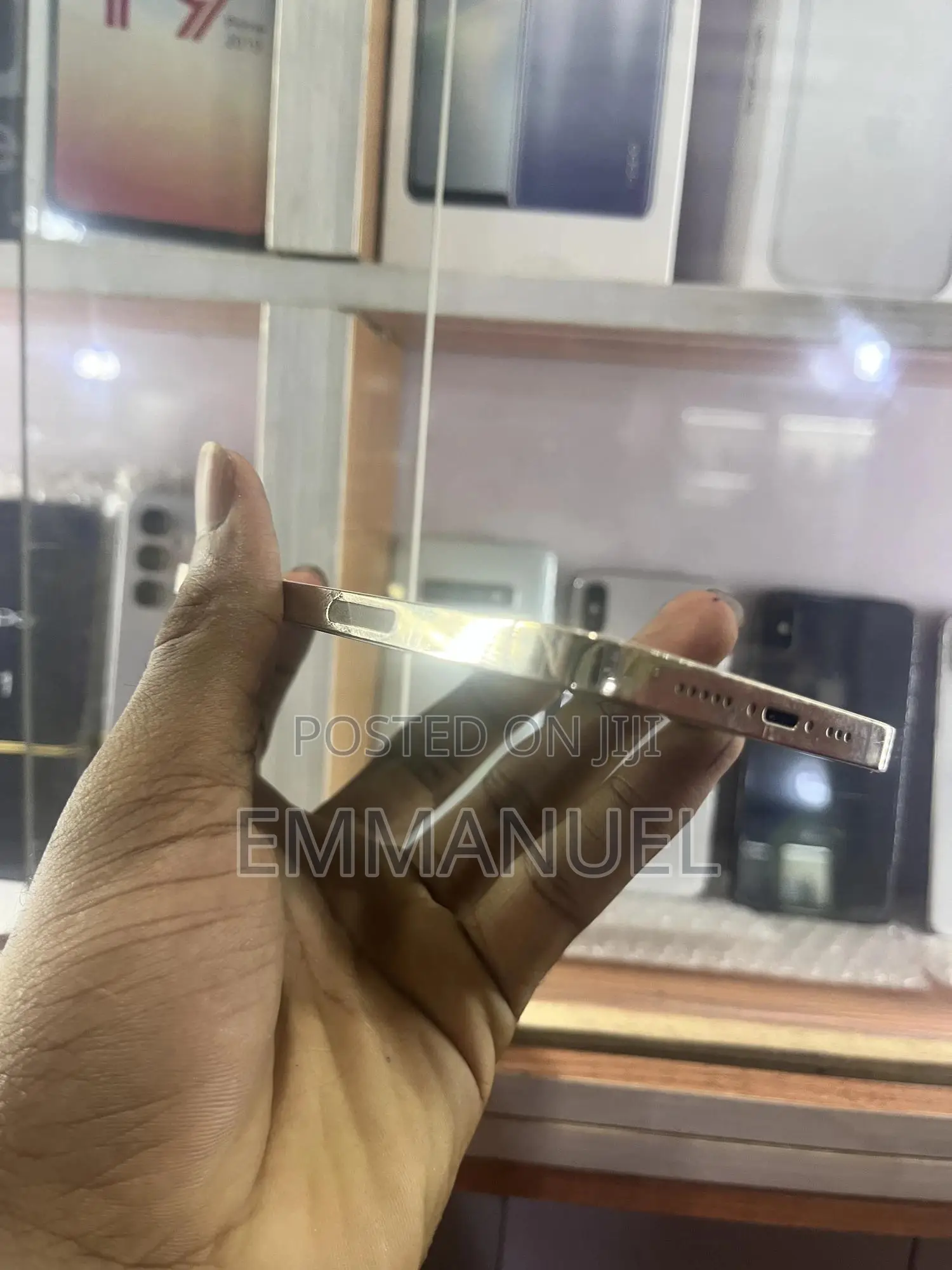 New Apple iPhone 12 Pro 128 GB Gold