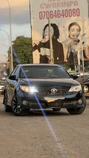 Toyota Camry SE Sport 4dr Sedan (2.5L 4cyl 6A) 2014 Black