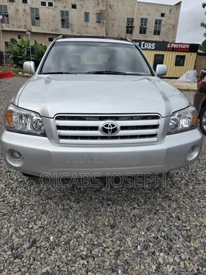 Toyota Highlander 2026 Silver