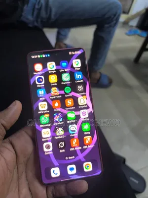 iQOO 11 256 GB Red