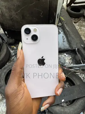 Apple iPhone 13 128 GB Pink