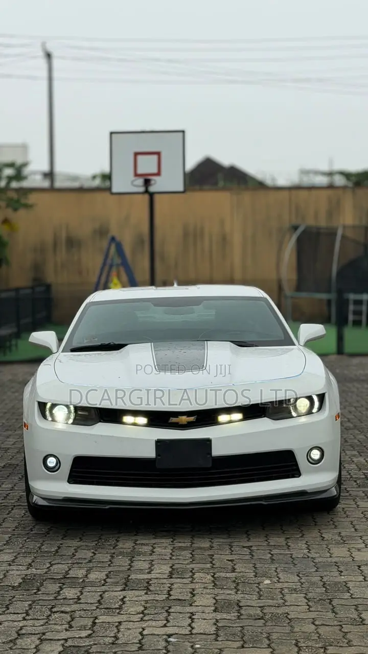 Chevrolet Camaro 2015 White