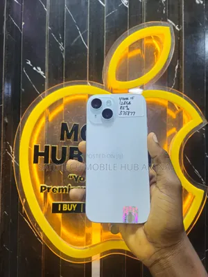 New Apple iPhone 15 128 GB White